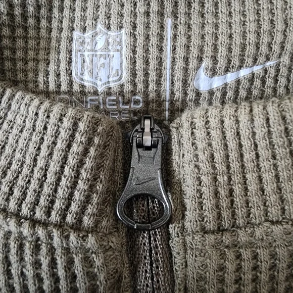 Nike Men's M Olive Cleveland Browns 2021 Salute To Service Henley Long Sleeve - Picture 10 of 13